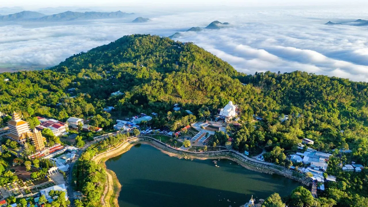 Thuê Xe Sài Gòn An Giang Có Tài Xế